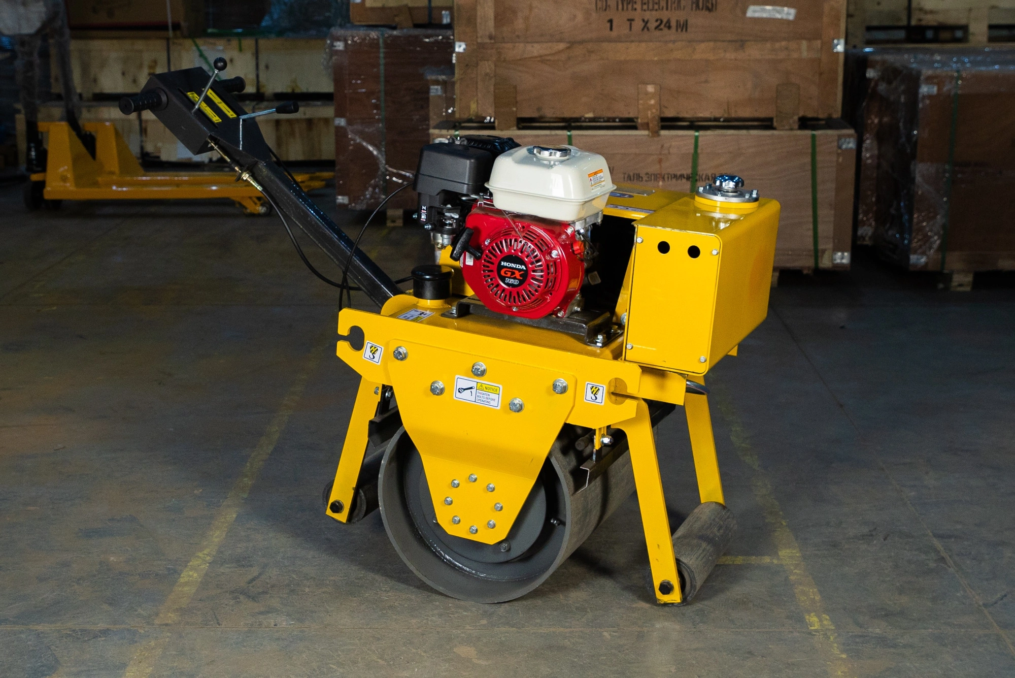 Виброкаток одновальцовый бензиновый (Honda) TOR R300*