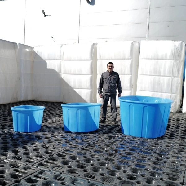 Ванна 200л синяя